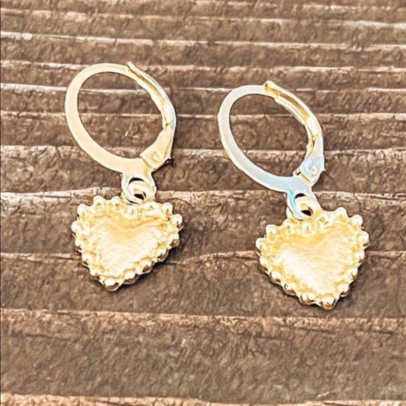 Rose Gold Heart Huggie Hoop Earrings New! - Picture 3 of 4